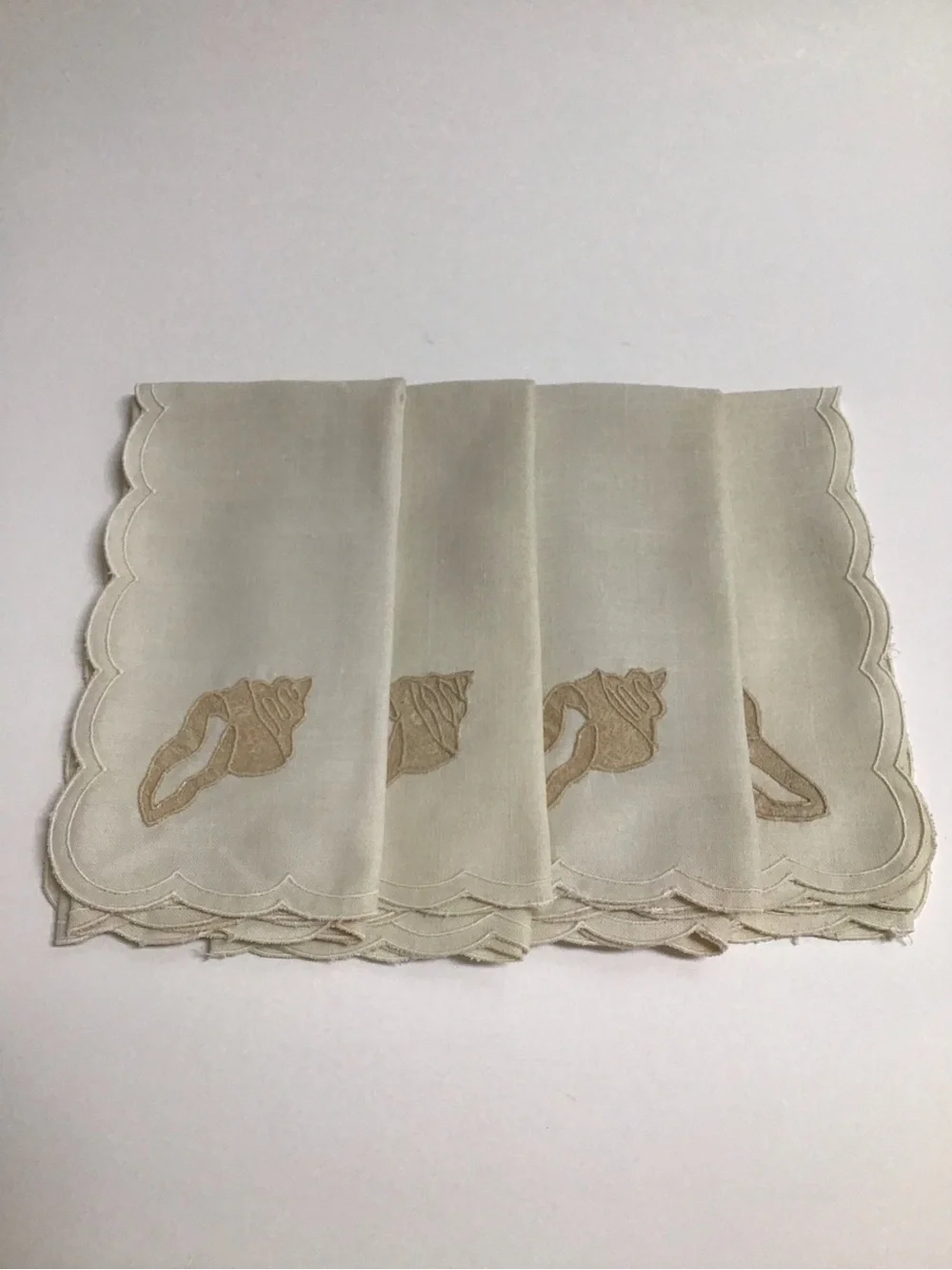 N/A linen dinner
